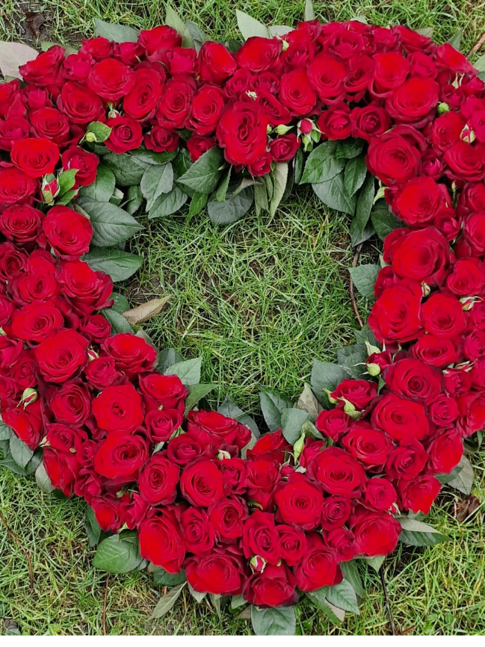 Forever Loved Rose Heart